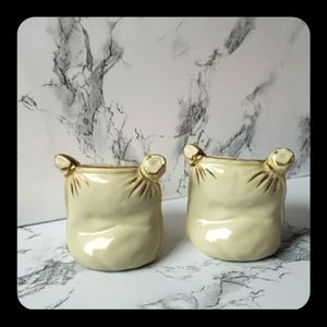 Vintage saltshakers